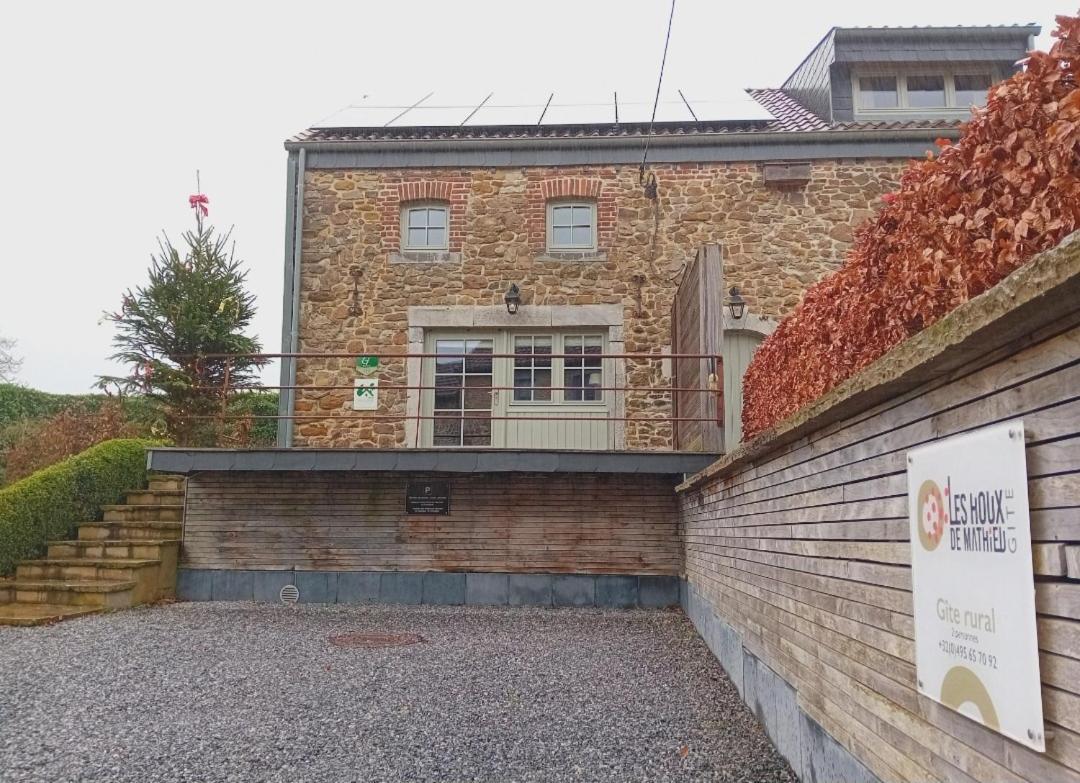Les Houx De Mathieu Villa Engis Exterior photo